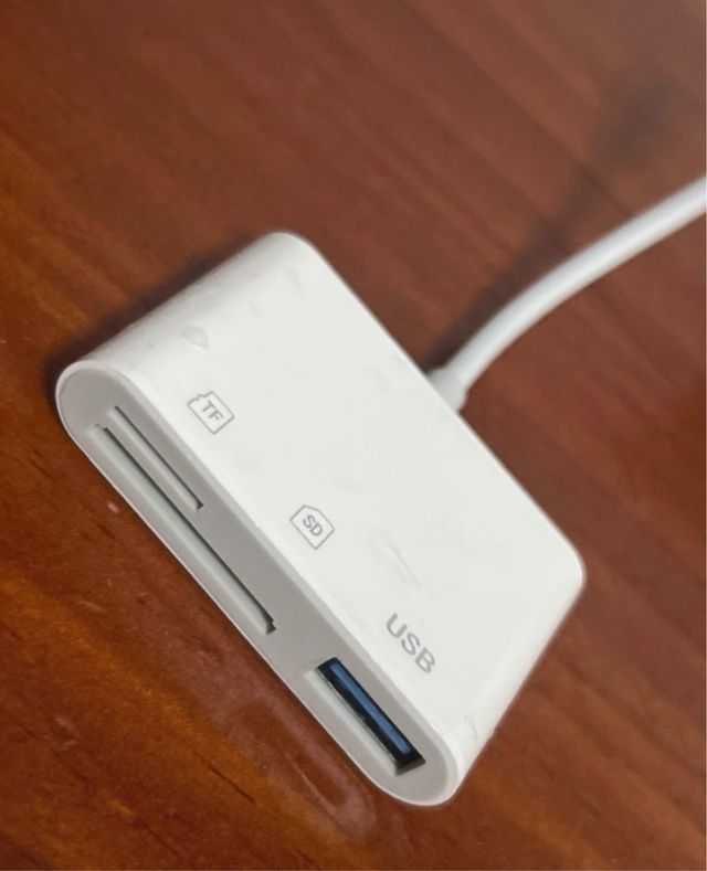 Adaptador iPhone TF SD USB