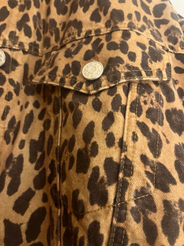 Cazadora Bimba y Lola Animal Print