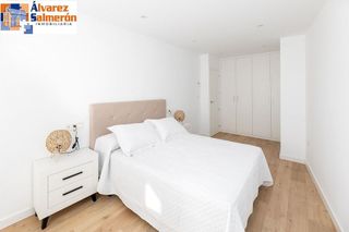 Piso en venta en Pajaritos - Plaza de Toros en Granada