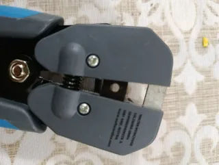 Pinza crimpatrice e spelafili WORKZONE