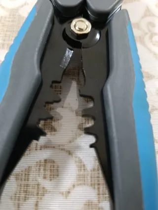 Pinza crimpatrice e spelafili WORKZONE