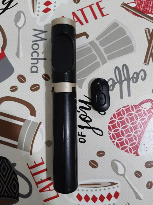 Palo Selfie Mini Trípode Giratorio 360°