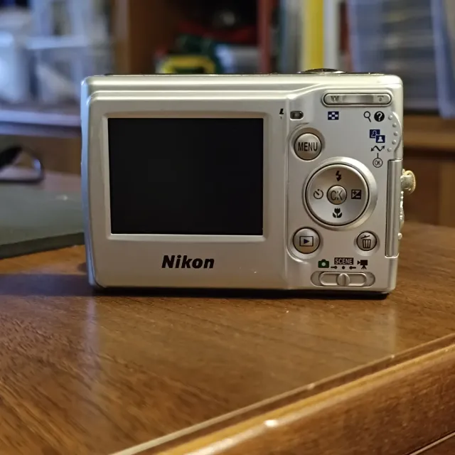 Fotocamera Nikon COOLPIX L10