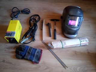 Soldador Inverter Deko