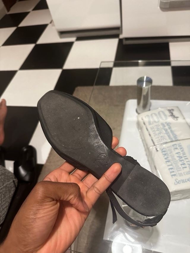 Zapatos Zara Negros Tira Tobillo