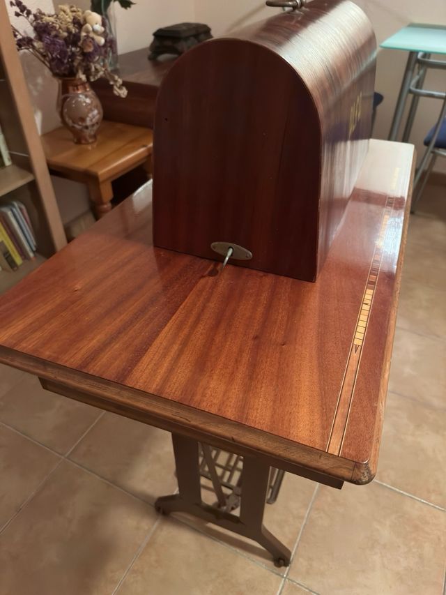 Máquina de Coser Alfa Mod. 42 - 1960