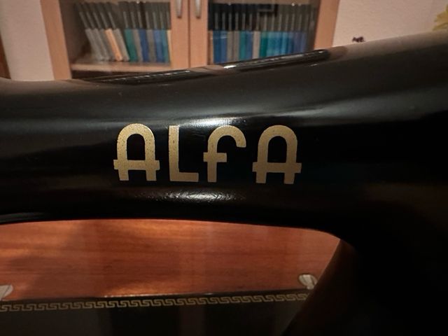 Máquina de Coser Alfa Mod. 42 - 1960