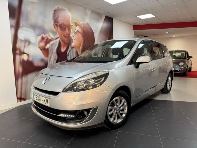 Renault Grand Scenic 2012