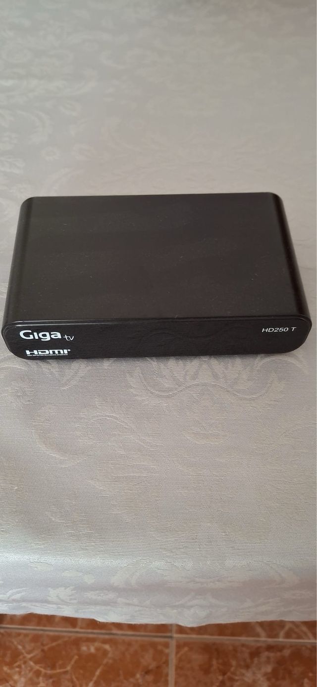 TV LG 32LG2000 + TDT