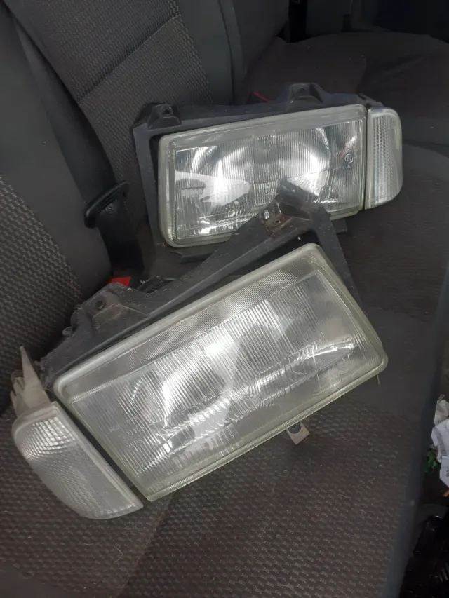 Conjunto Faros Citroen Jumpy