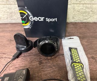Samsung Gear Sport Smartwatch 42mm