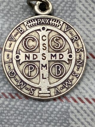 Medalla San Benito Plata