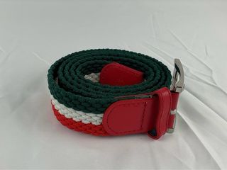 Cinturón trenzado elástico rojo, blanco y verde