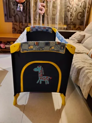 Cuna de viaje plegable