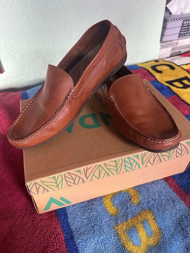 Zapatos de vestir marrones para hombre