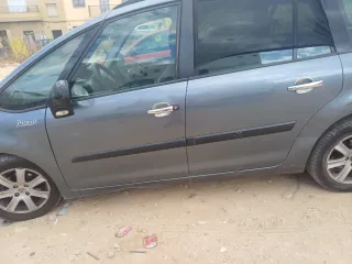 Citroen Grand C4 Picasso 2009