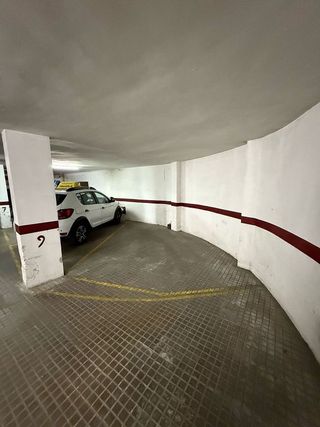 Garaje en venta en La Salut - Lloreda en Badalona