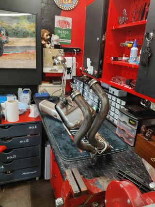 Tubo de escape Yamaha MT07