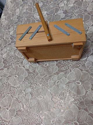 Cassetta cucito legno 2 livelli anni '70