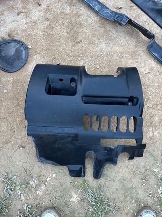 Tapa debajo volante con mandos