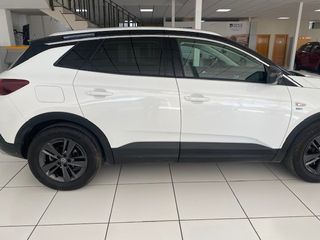 Opel Grandland X 2019