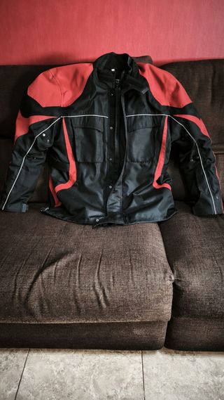 Chaqueta de moto para hombre talla XL. s