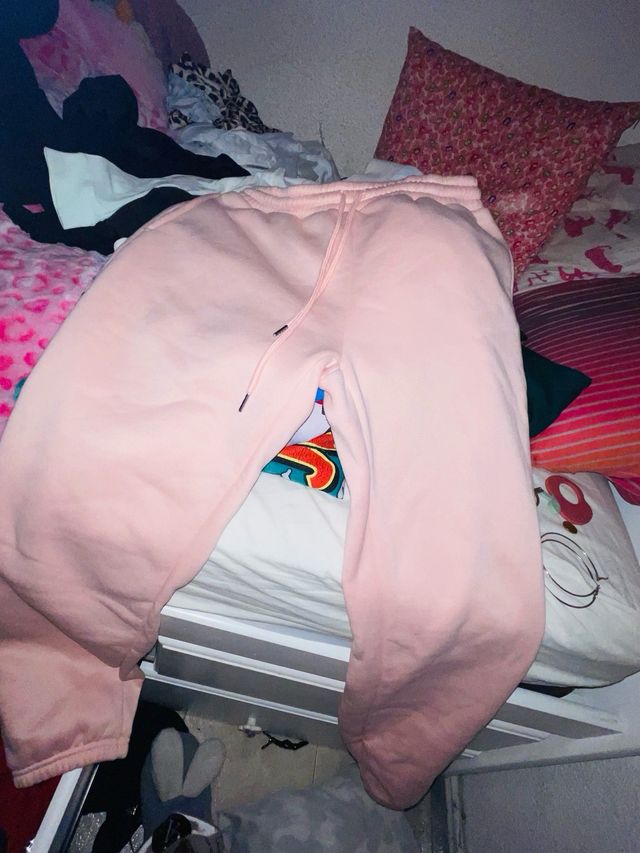 Pantalones deportivos rosas