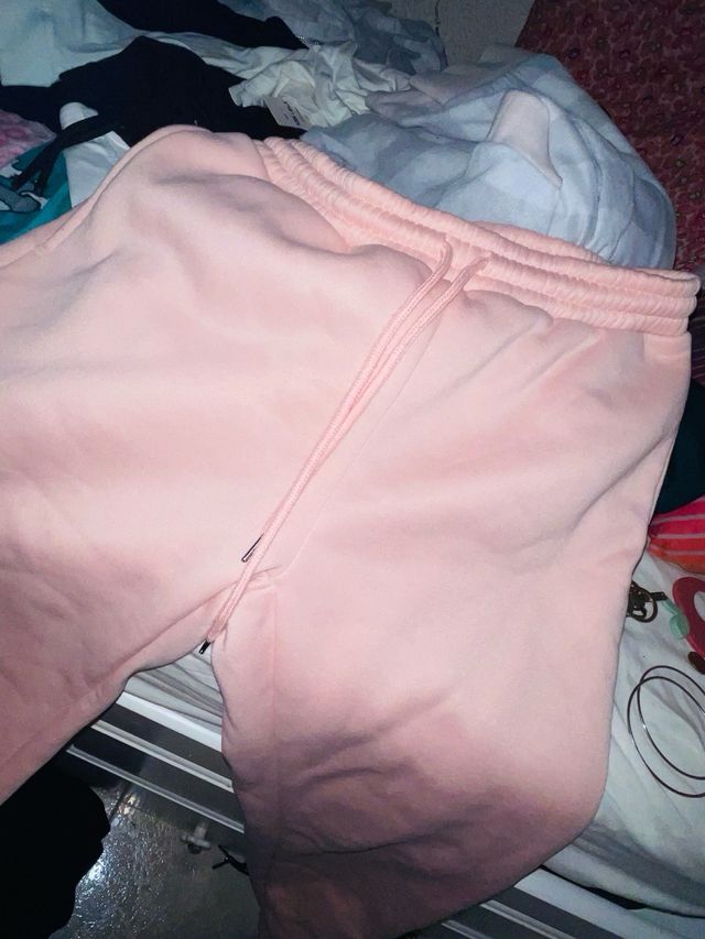 Pantalones deportivos rosas