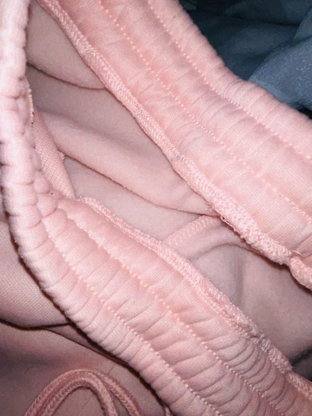 Pantalones deportivos rosas