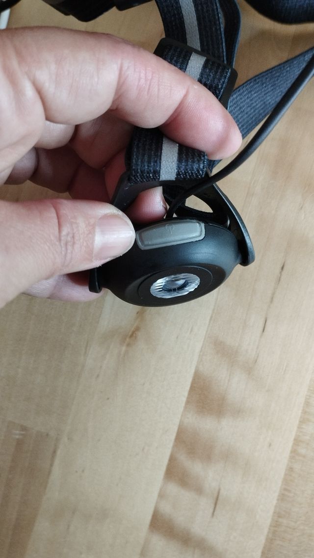 Linterna de Pecho Deportiva 5508