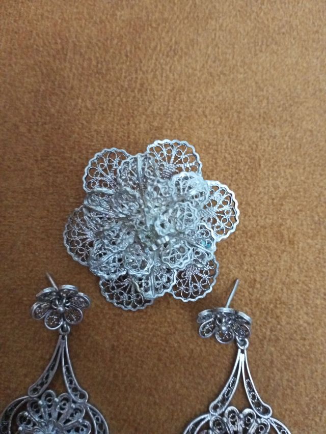 Antiguo Conjunto Broche y Pendientes Filigrana Pla