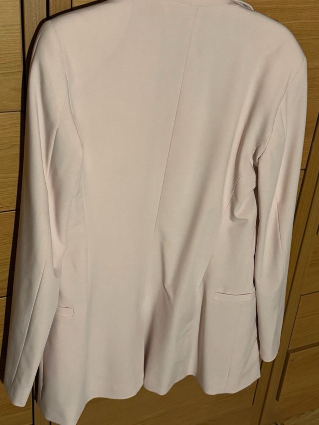 Blazer Bershka rosa palo