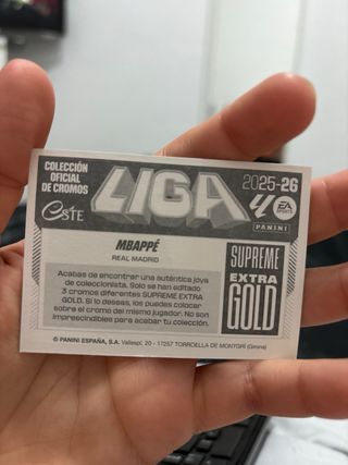 Carta Supreme Extra Gold Mbappé Panini