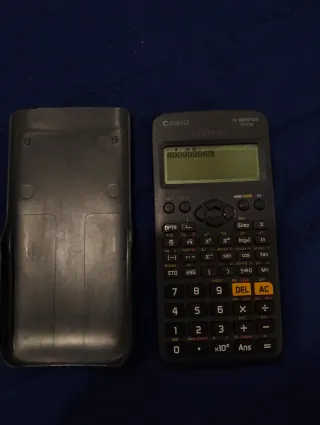 Calculadora Casio fx-82SPXII