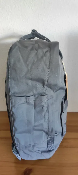 Mochila Fjallraven Kanken Gris