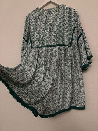 Vestido Hug&Clau estampado verde, blanco y rojo