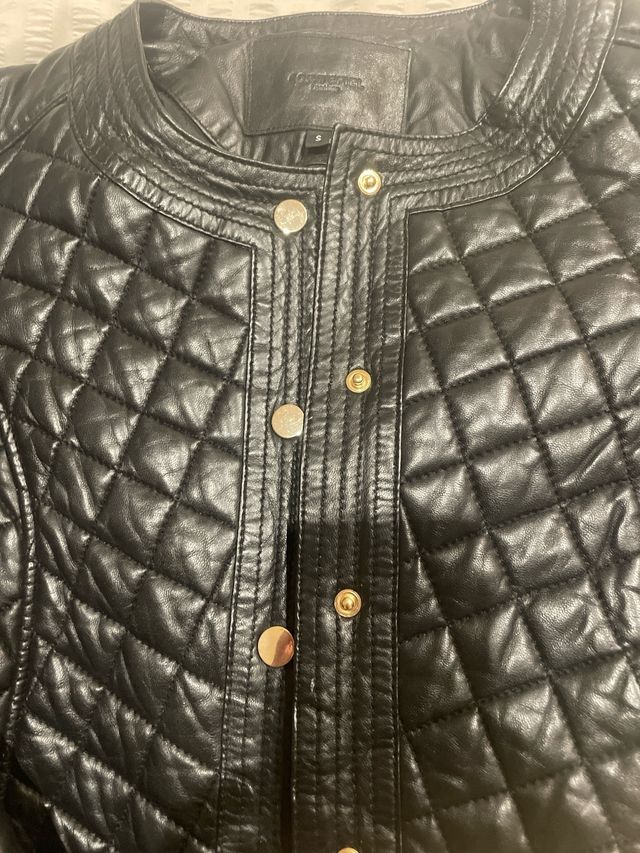 Chaqueta de cuero negra Cortefiel