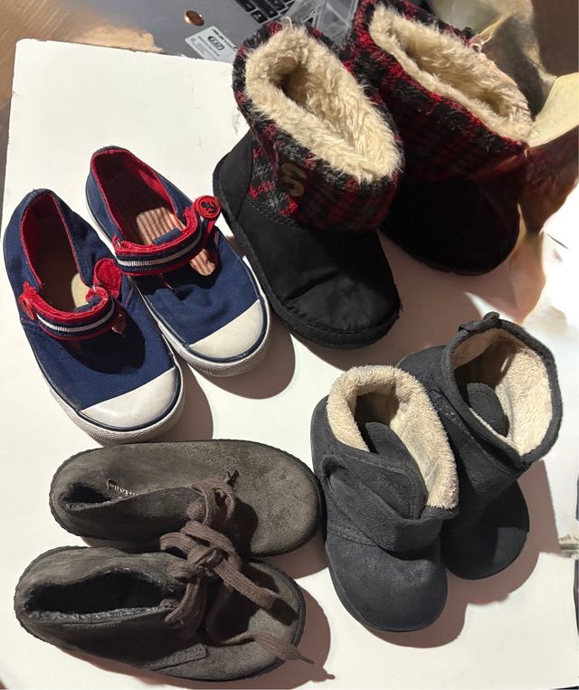 Lote Calzado Niño Talla 22