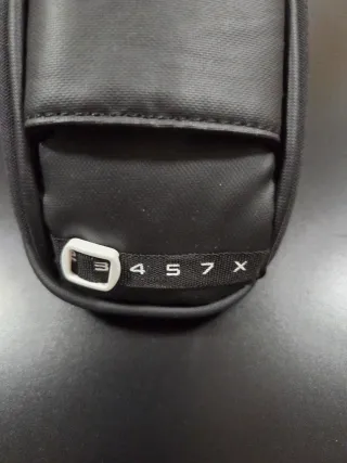 Funda Inesis WOOD Negra