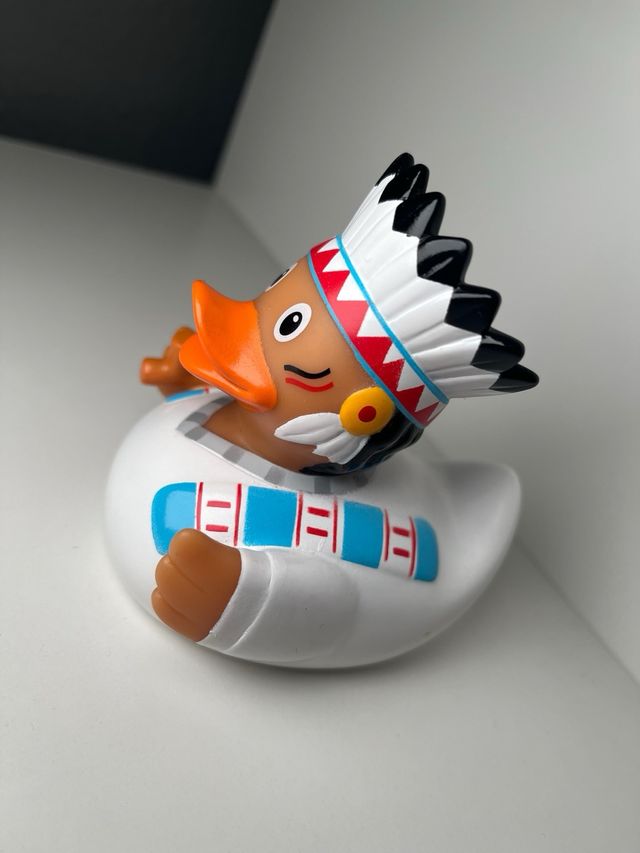 Pato de goma indio LILALU