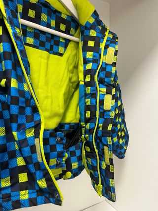 Conjunto Nieve Niñ@ Talla 110-116. 4-6  años.