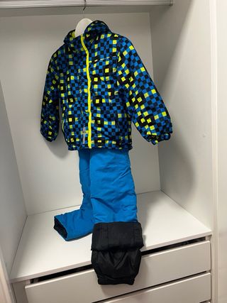 Conjunto Nieve Niñ@ Talla 110-116. 4-6  años.