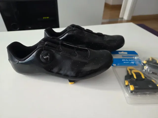 Zapatillas Ciclismo Mavic Boa Negras. Talla 42