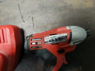 Milwaukee C12 ID Avvitatore a impulsi 12V