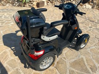 Scooter eléctrico 4 ruedas
