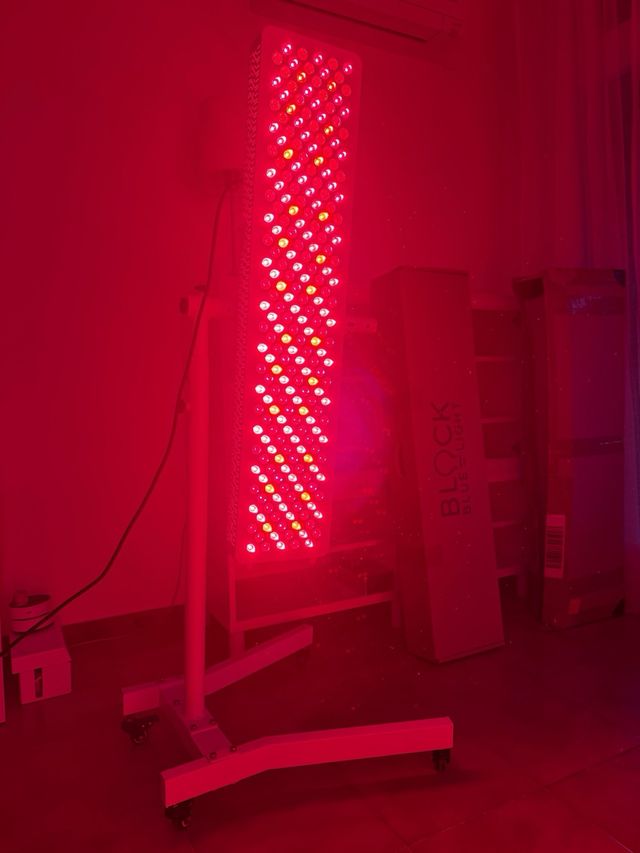 Pannello a luce rossa a infrarossi - Blocca la luce blu