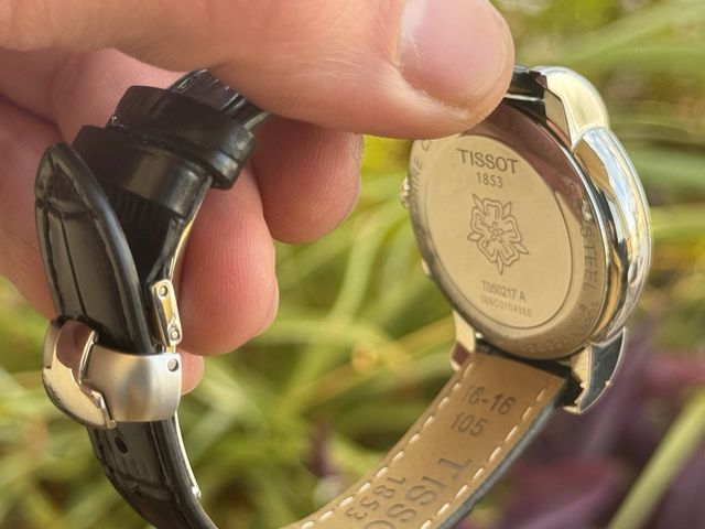 Reloj Tissot Chronograph Mujer Oro/Plata