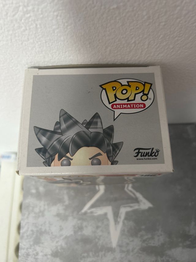 Funko Pop Goku Ultra Instinct #386