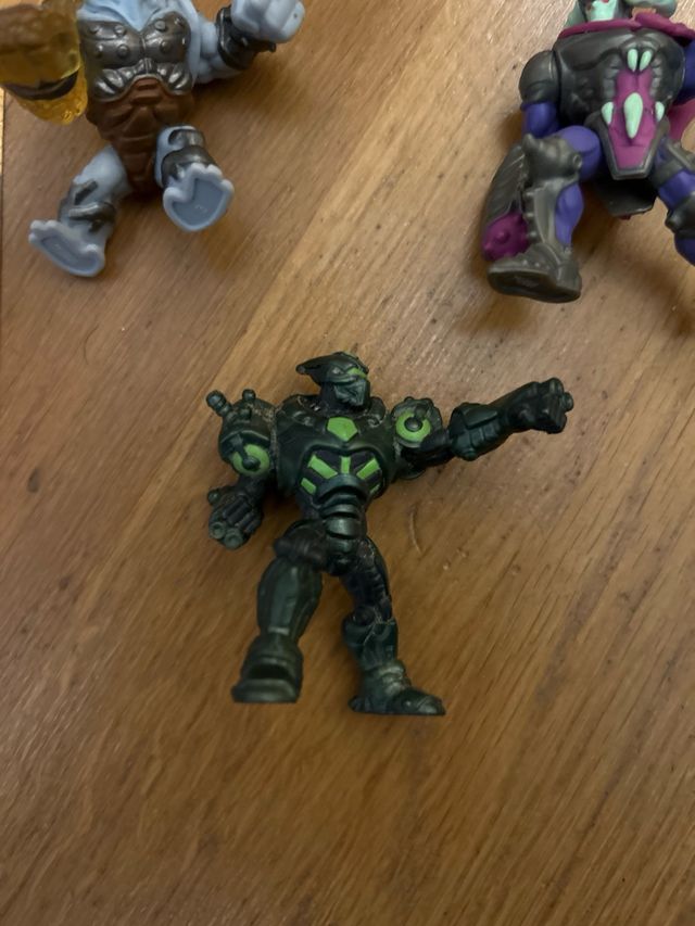 Lote 5 Figuras Gormiti