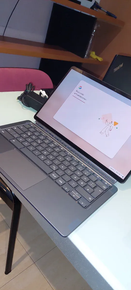 Lenovo Duet 5 Chromebook